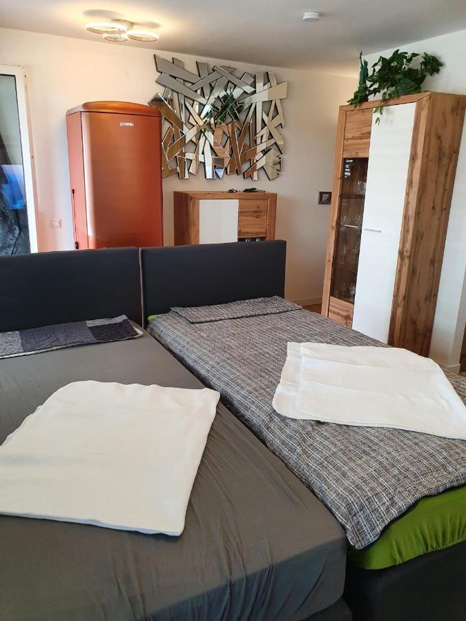 Exklusivwohnung Leipzig Flughafen Landsberg  エクステリア 写真